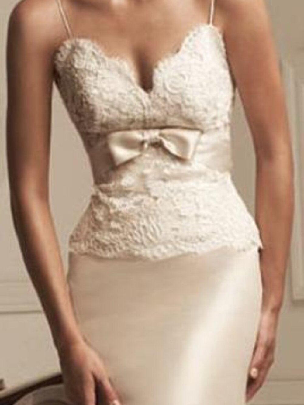 Paloma Blanca Bow Wedding Dress Model 3850